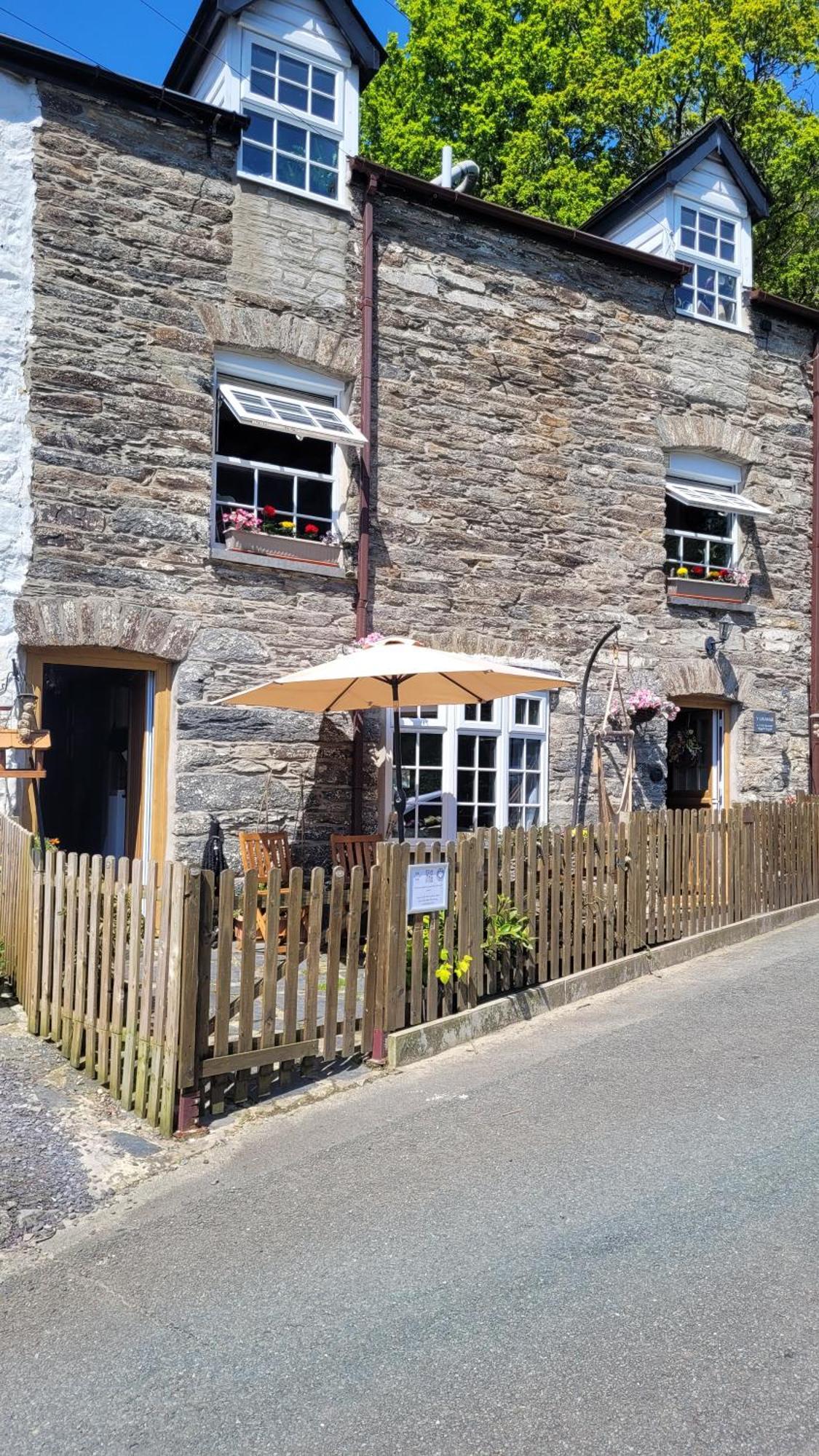 The Granary Corris On The Edge Of The Dyfi Forest Exterior foto